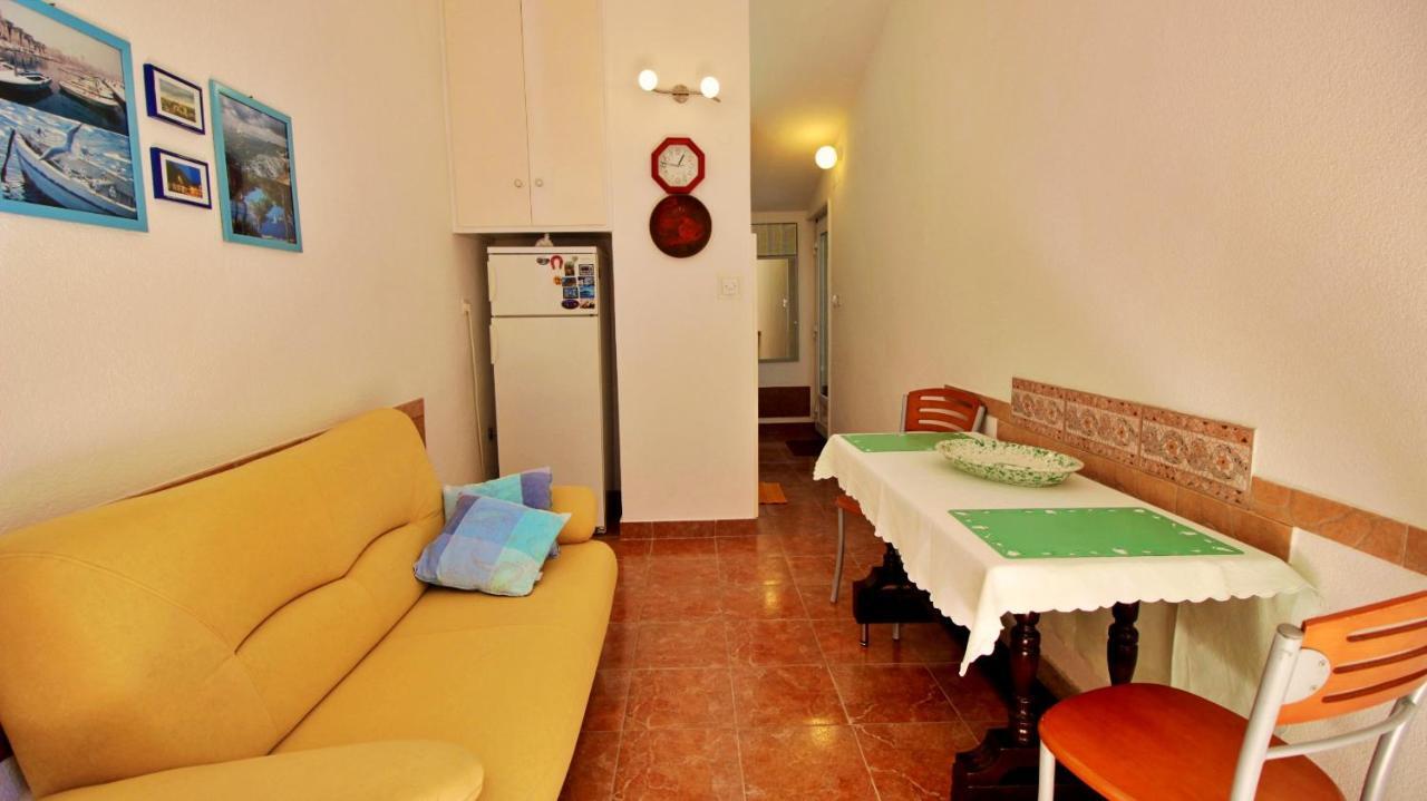 Seaside Apartment Omis Exterior photo